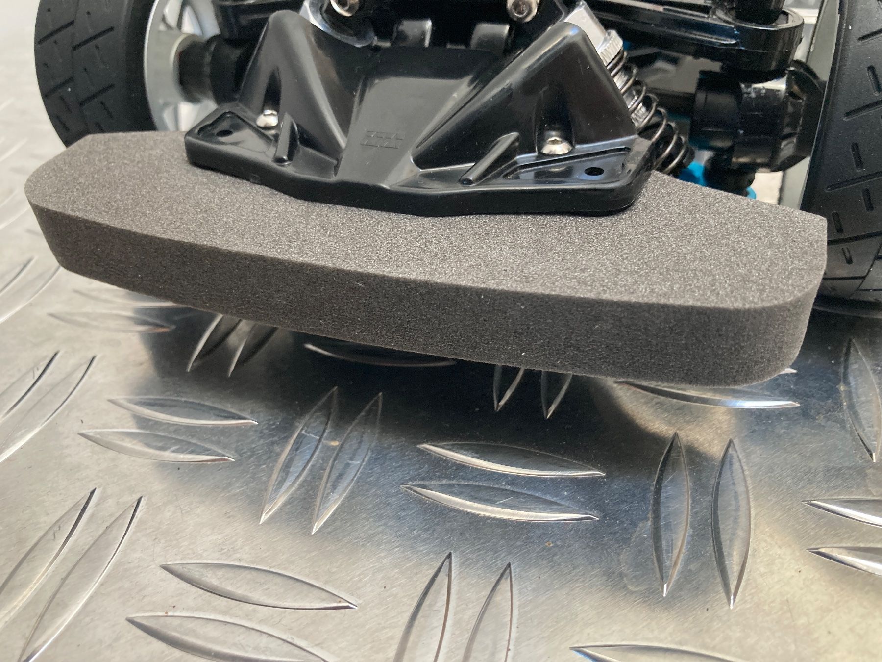 Tamiya Modellismo RC: Tamiya "M" Bumper schwarz Front-Schutz RC-Tuning NEU! – Usato da Buttisholz venduto da BANDIT-GARAGE-77 1