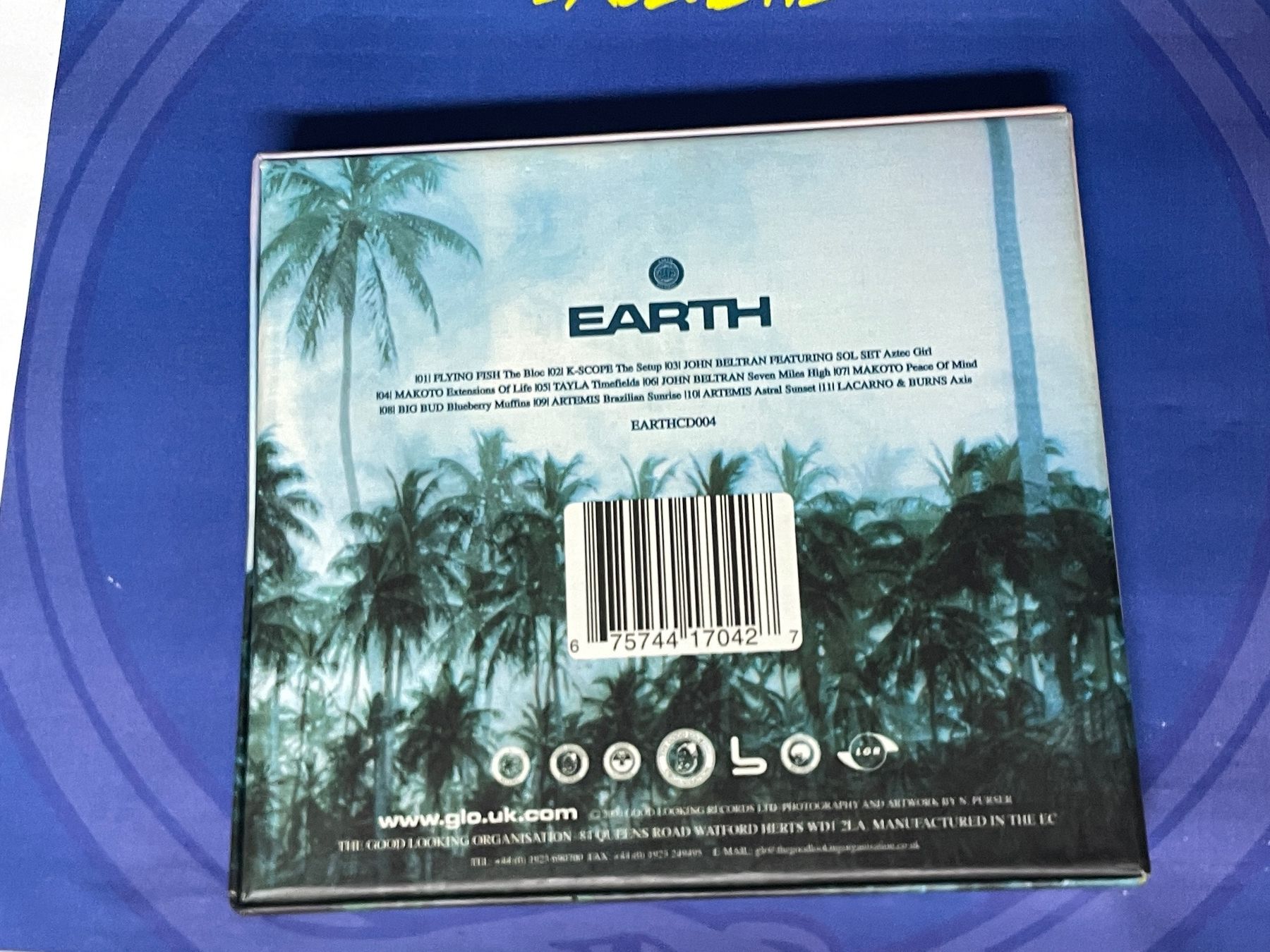 CDs: Earth Volume 4 – D'occasion à Muri b. Bern par AdidasCollector 1
