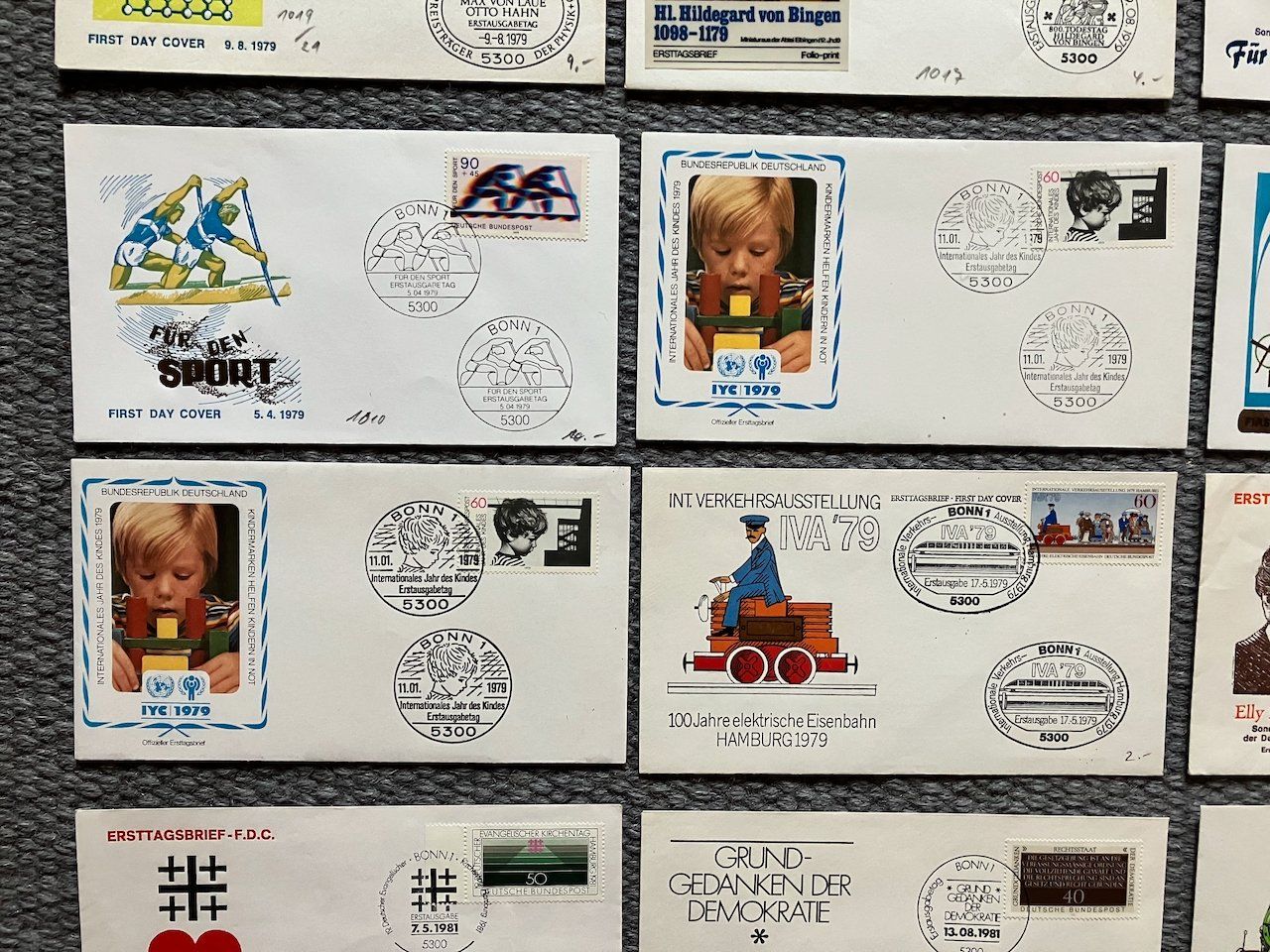 Tutti i francobolli: Deutschland - 32 FDC 1978-90 – Usato da Nesslau venduto da andi_hon 5