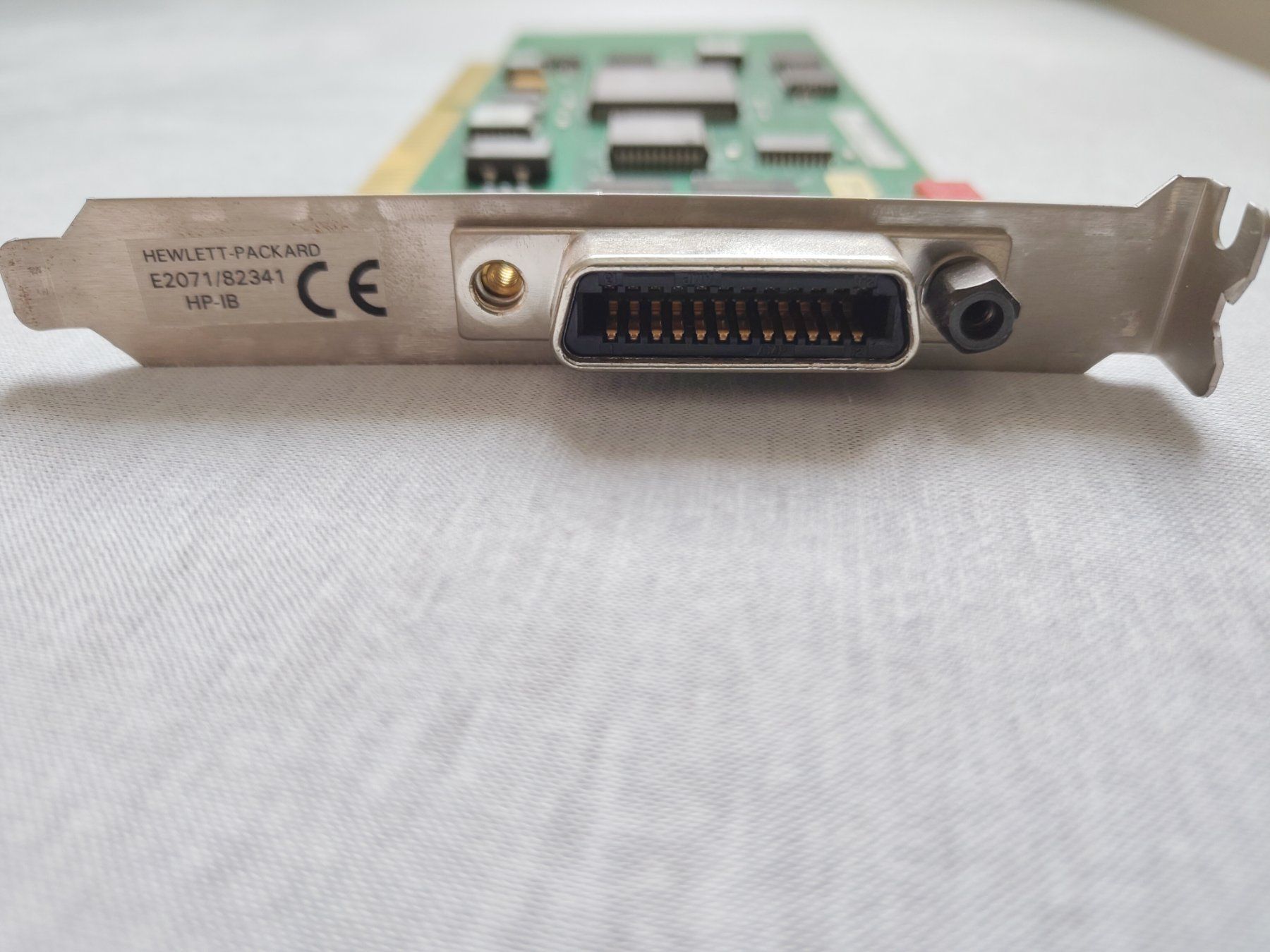 Hewlett Packard Componenti elettronici: HP-IB E2071-82341 ISA GPIB Karte – Usato da Eschenz venduto da yestare 1