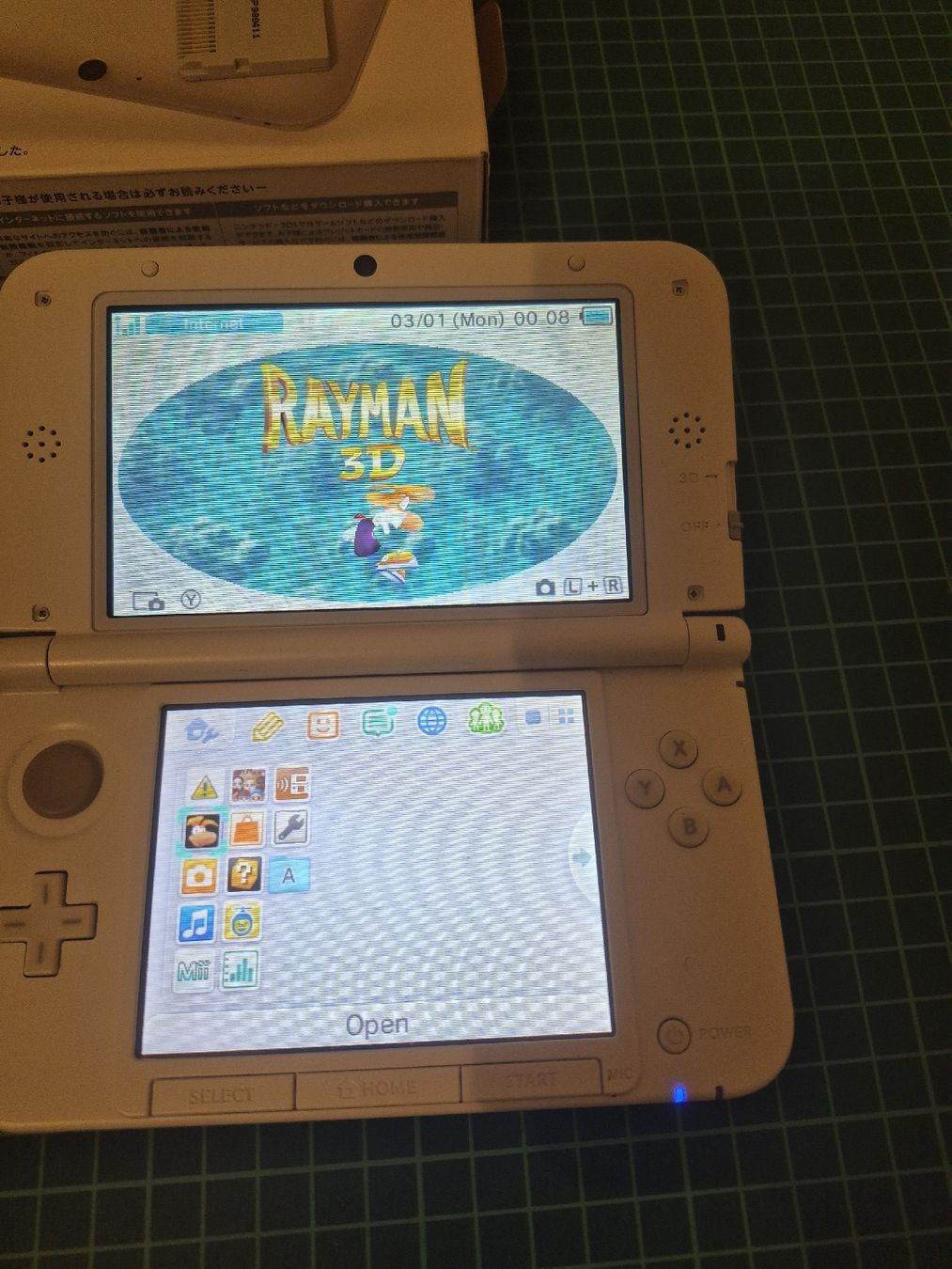 Nintendo Konsolen: Nintendo 3DS XL White Edition with 3 Games - Bundle! – Gebraucht aus Meyrin von Retro-GZ 3