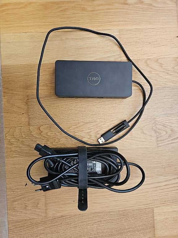 Docking station: Dell D6000 Docking Station – D'occasion à Pratval par hirschi.silas