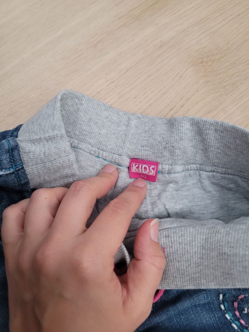 Pantaloni: Hosen Gr. 122 – Usato da Lupsingen venduto da sta_wgg5 4
