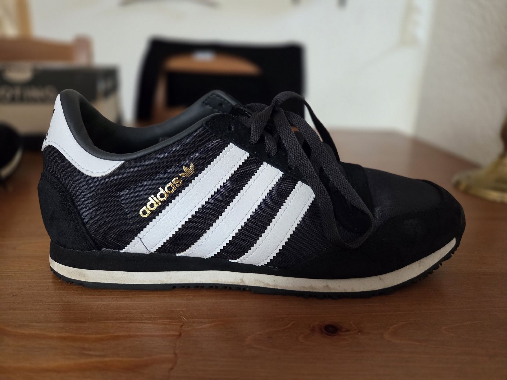 Adidas Scarpe da donna: Adidas Schuhe Gr. 40 1/3 – Usato da Hägglingen venduto da jor_b52z 1