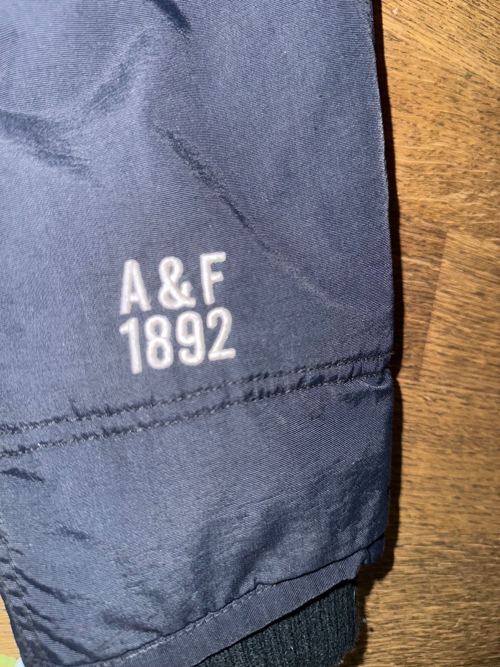Abercrombie Giacche: Abercrombie and Fitch – Usato da Glattbrugg venduto da A.S.90 2