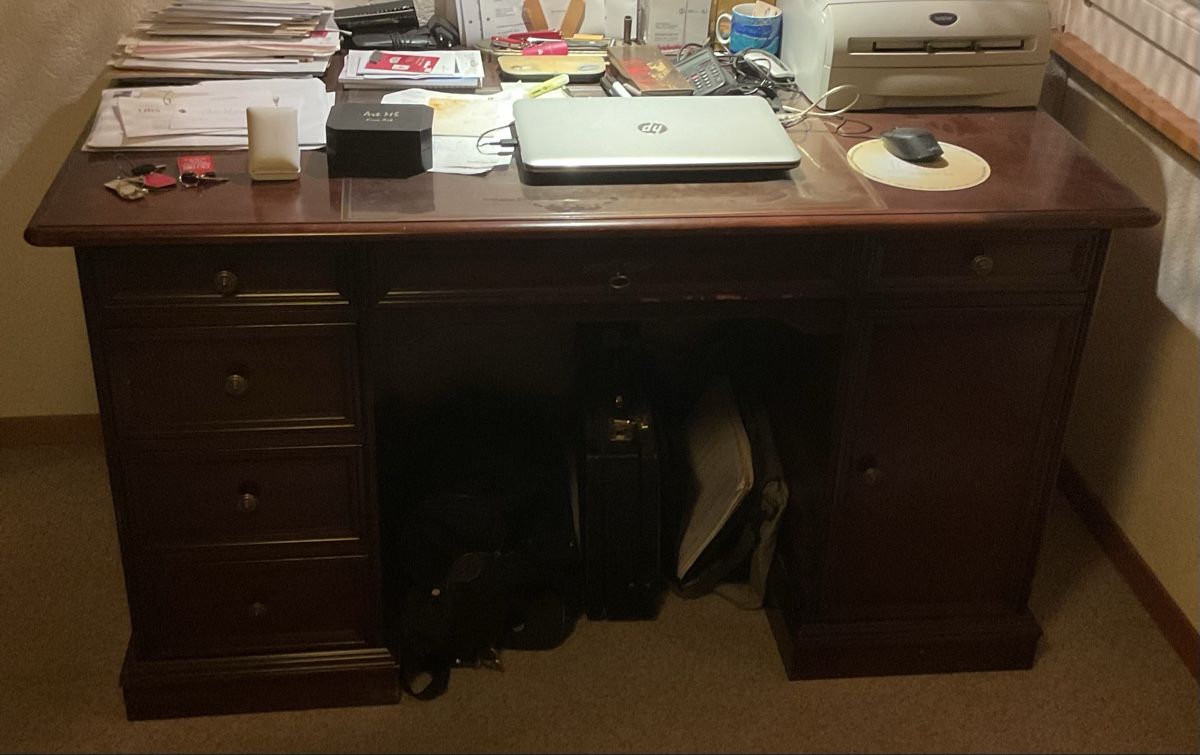 Scrivanie: Bürotisch – Nuovo (secondo la descrizione) da Belp venduto da _b9mc