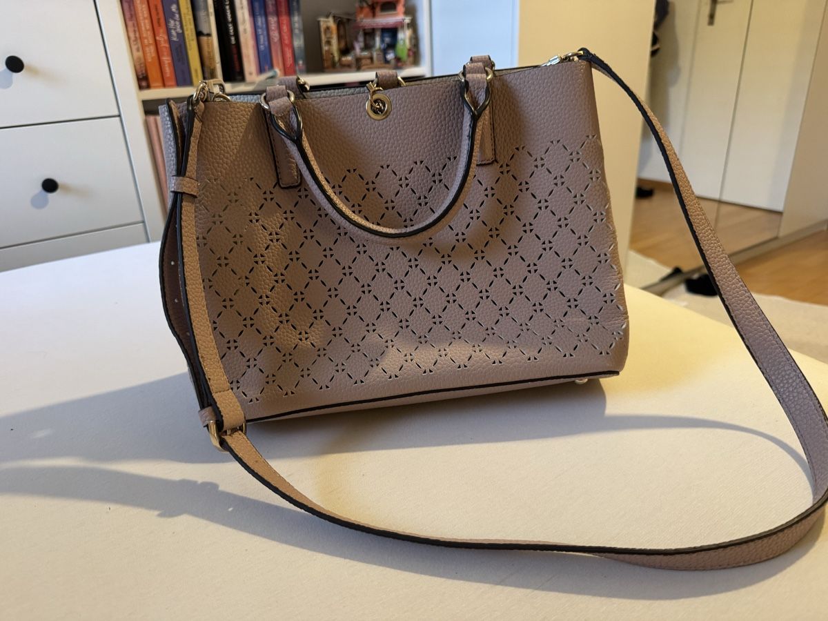 Guess Borse da donna: Guess Handtasche, hellrosa – Nuovo (secondo la descrizione) da Zürich venduto da Selina_Hi 1