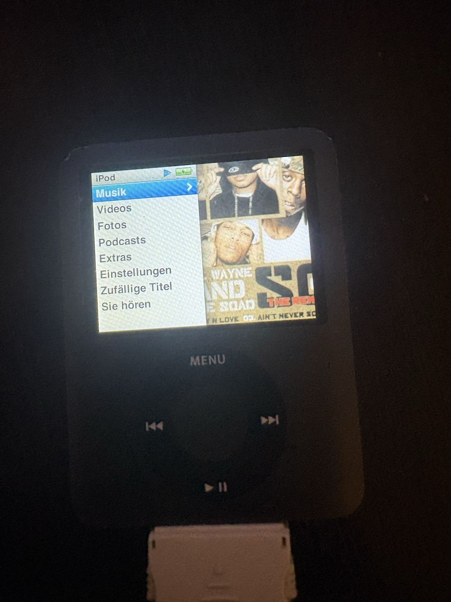 Apple Lettore multimediale portatile: iPod nano 8GB - 3. Generation inkl. Ladekabel – Usato da Schlieren venduto da pauley102 1