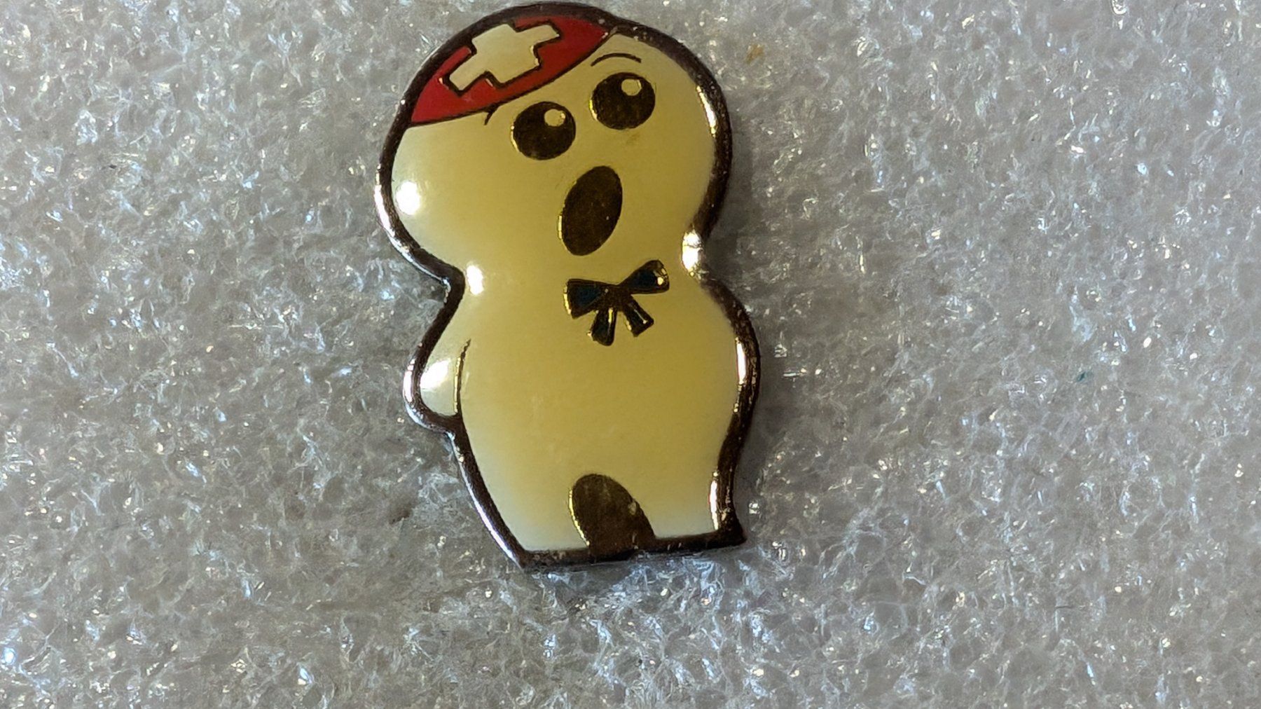 Placchette & Badge: Ansteckpin 232: Maga Bio – Usato da Oppligen venduto da Pin-Fall-Shop