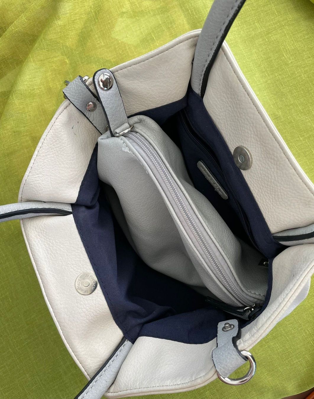 Borse da donna: Handtasche Leder – Usato da Oberbipp venduto da A.B.M. 2
