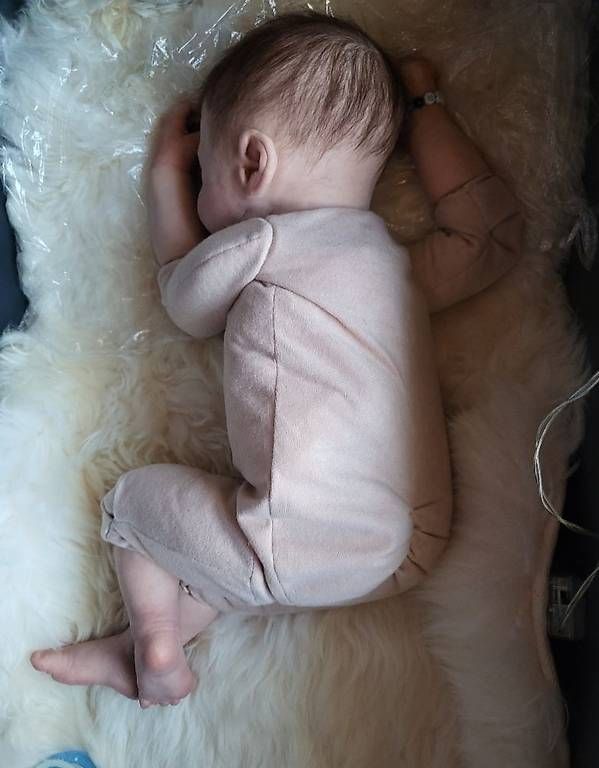 Reborn Bambole: Teilsilikonbaby Oskar von M. Gebhardt – Usato da Reigoldswil venduto da Gigelino 3