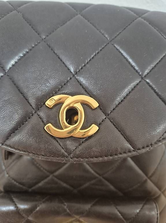 Sacs femmes: Chanel Vintage Duma Backbag – D'occasion à Zürich par val_wbt7 2