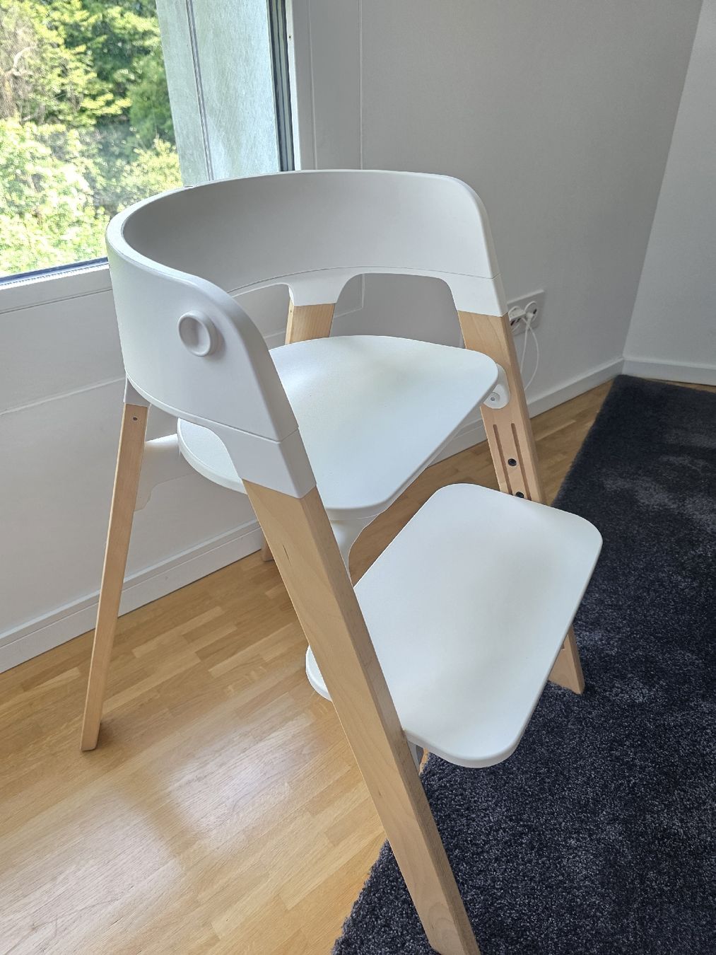 Stokke Seggioloni: Hochstuhl Stokke Steps inkl. Babyset – Usato da Uster venduto da Cruleye