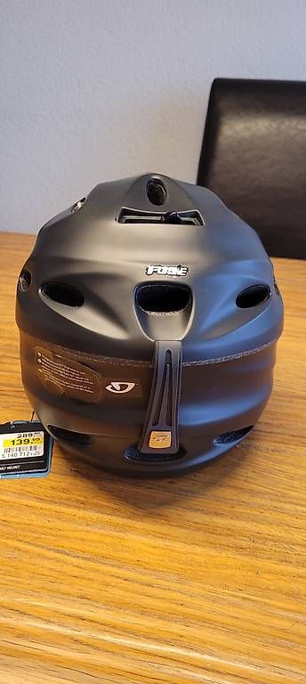 Caschi: Herren Skihelm Giro NEU – Usato da Kloten venduto da martina1895 1