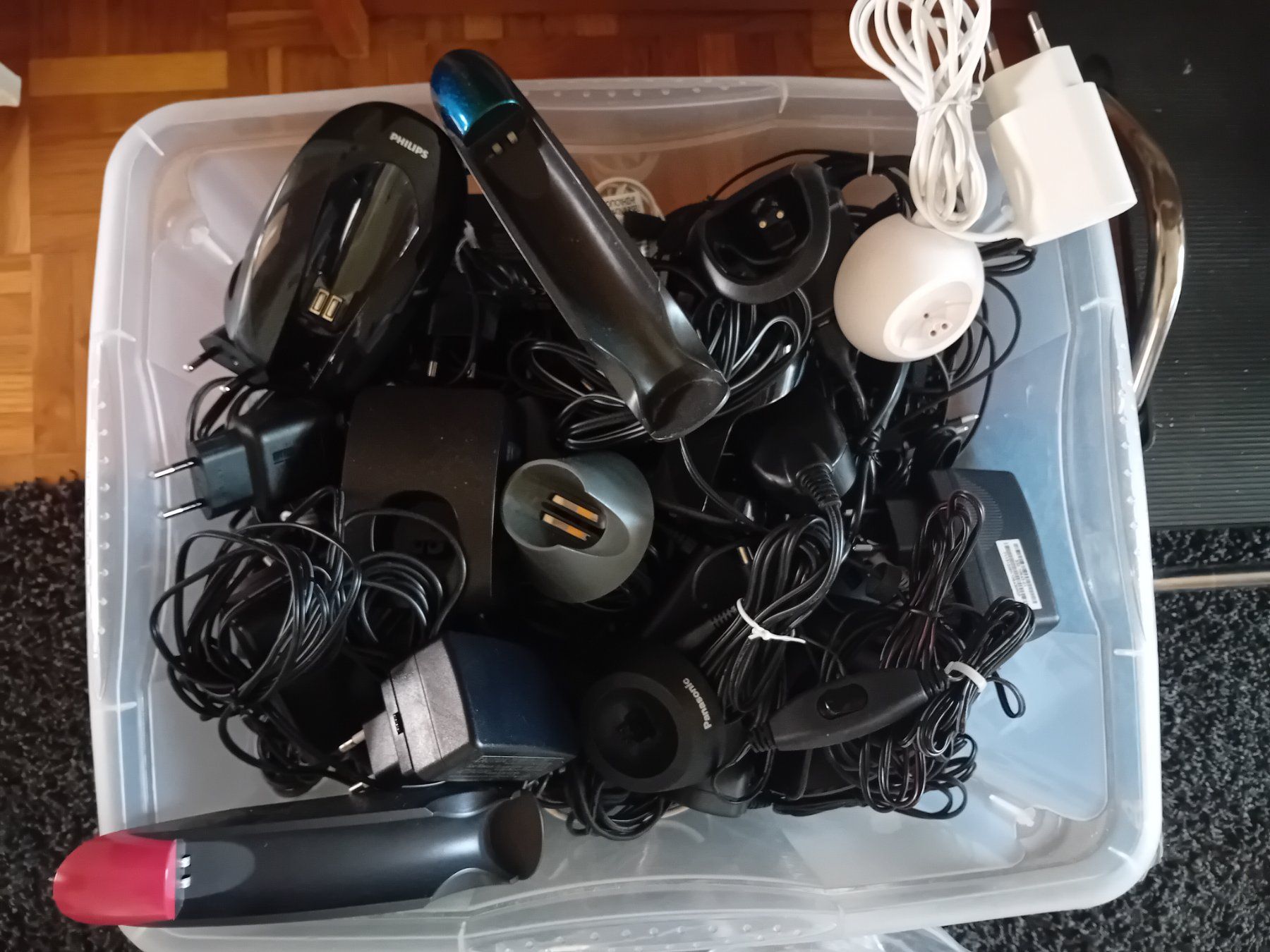 Panasonic Rasoi & Lamette da barba: Ladekabels/ladestation – Usato da Arbon venduto da kor_w5lq 2