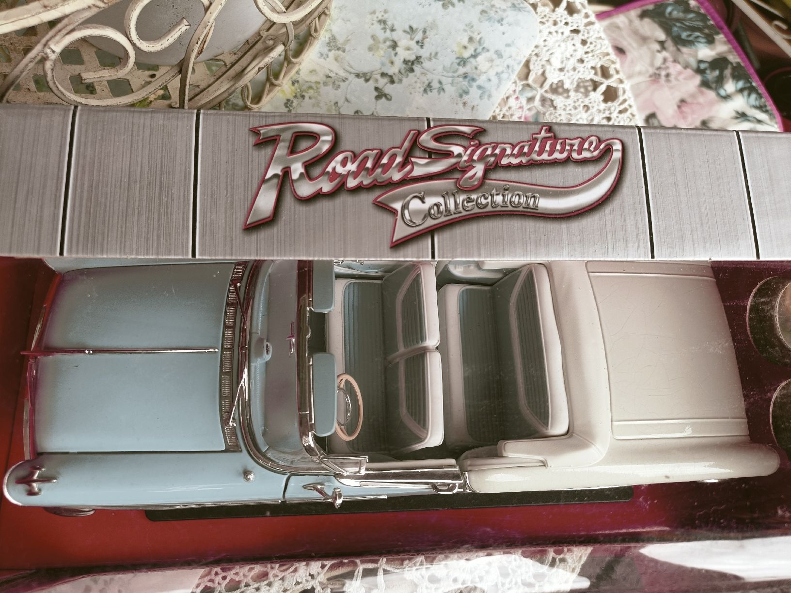 Modellini d'auto: 1/18 1957 Oldsmobile Super 88 – Nuovo e nell'imballaggio originale da Köniz venduto da Mhoschitinu 3