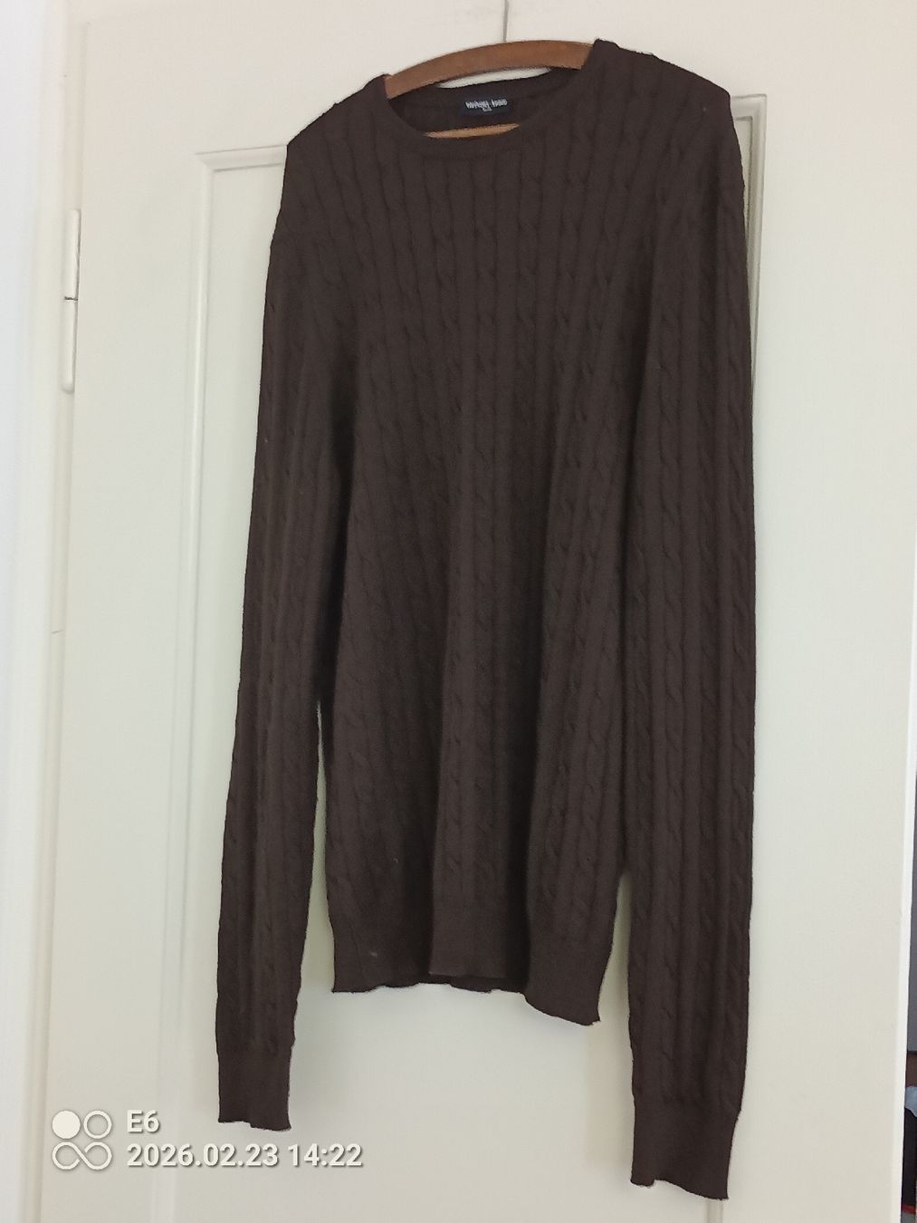 Maglioni & Felpe: Pullover mit Zopfmuster Groesse 56 – Usato da Zürich venduto da Mitzi6