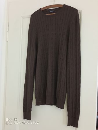 Pullover mit Zopfmuster Groesse 56