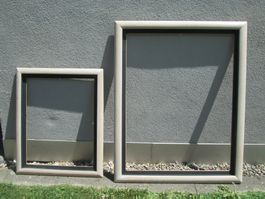 2 prof. gefertigte Bilderrahmen, Eiche / 165x133 und 116x96