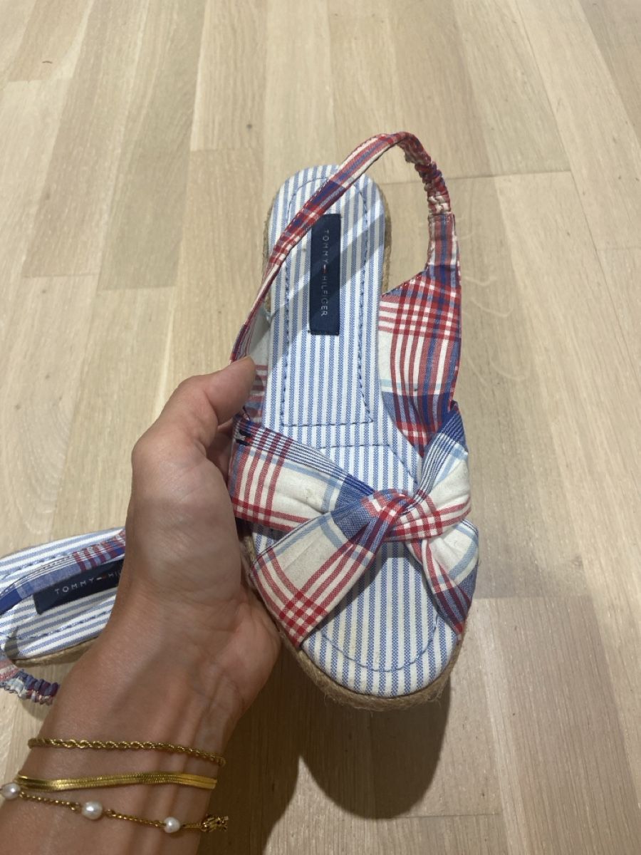 Tommy Hilfiger Scarpe da donna: Espadrille Tommy Hilfiger – Nuovo (secondo la descrizione) da Zürich venduto da mar_v57y 1
