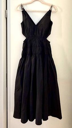 Maje Schwarz Taftkleid mit Cut-out an der Taille. Gr 36
