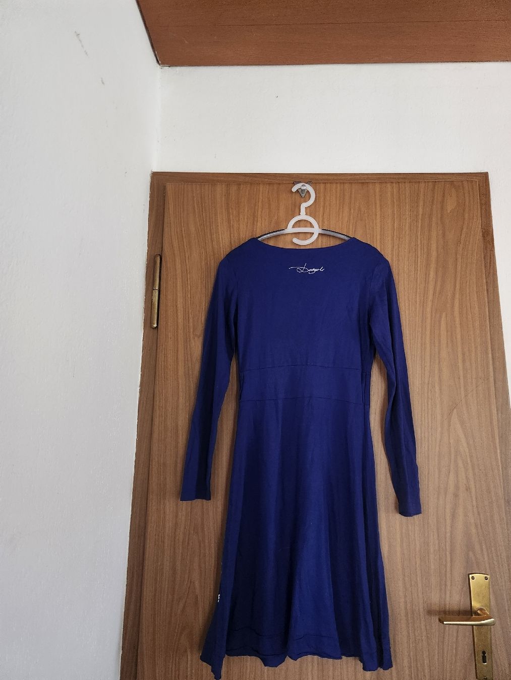 Desigual Robes: Robe Desigual bleue imprimée taille S  – D'occasion à Niedergösgen par Eva2410 2