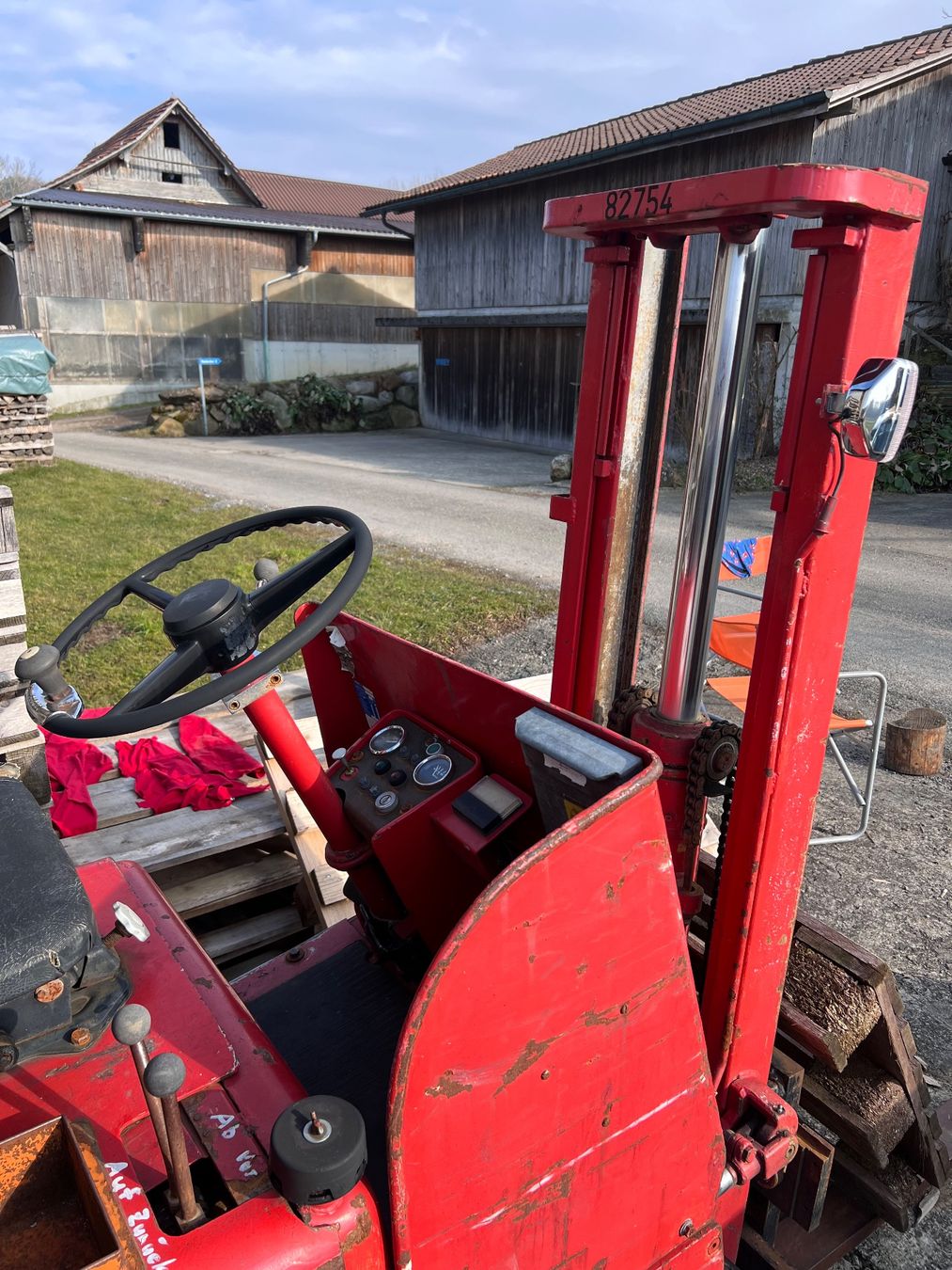 Clark Gabelstapler & Hubwagen: SBB Gabelstapler Clark – Gebraucht aus Affoltern am Albis von Imkerbedarf-mit-Herz 2