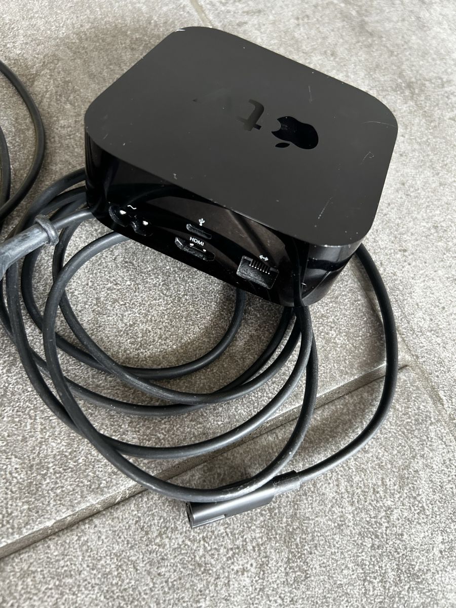 Apple Audio- & Mediensysteme: Apple TV – Gebraucht aus Gorgier von hcaroline4 5