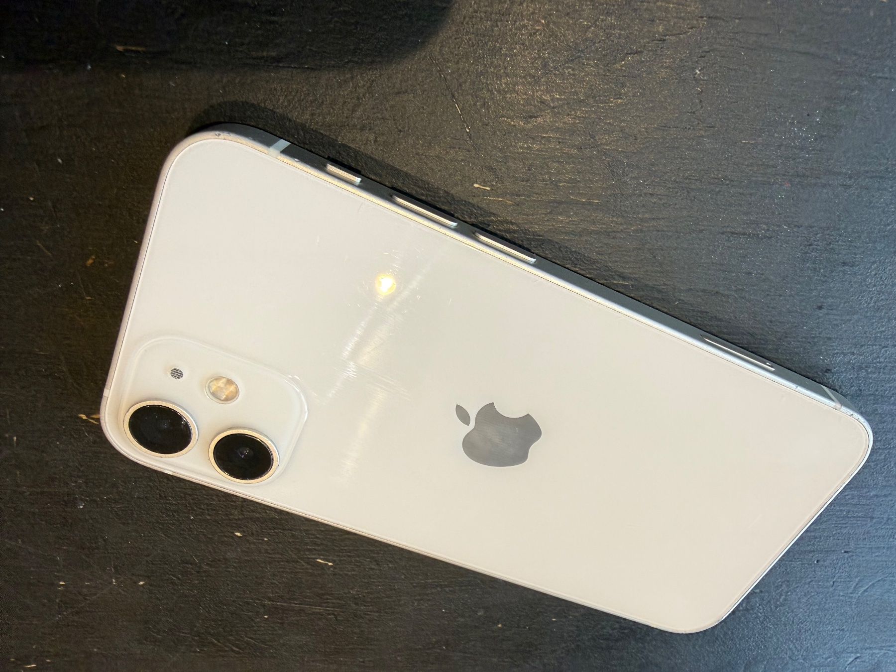 Apple Telefoni cellulari / Smartphones: iPhone 12 mini 256GB weiss – Difettoso da Siebnen venduto da icrservicesolutions 2