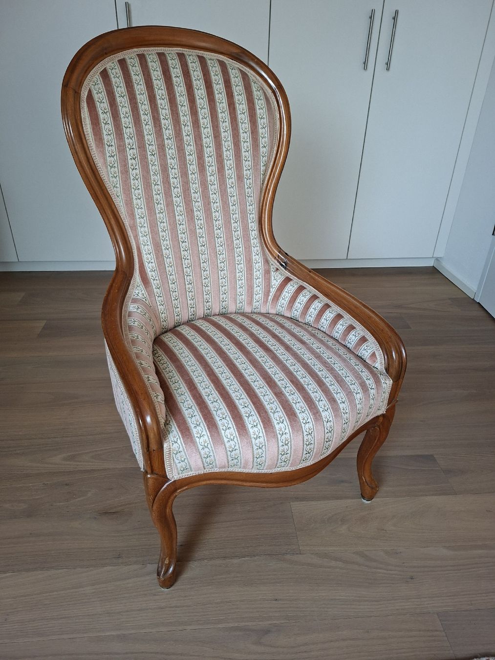 Poltrone: Eleganter Polstersessel im Louis-Philippe-Stil – Usato da Affoltern am Albis venduto da Tibu987