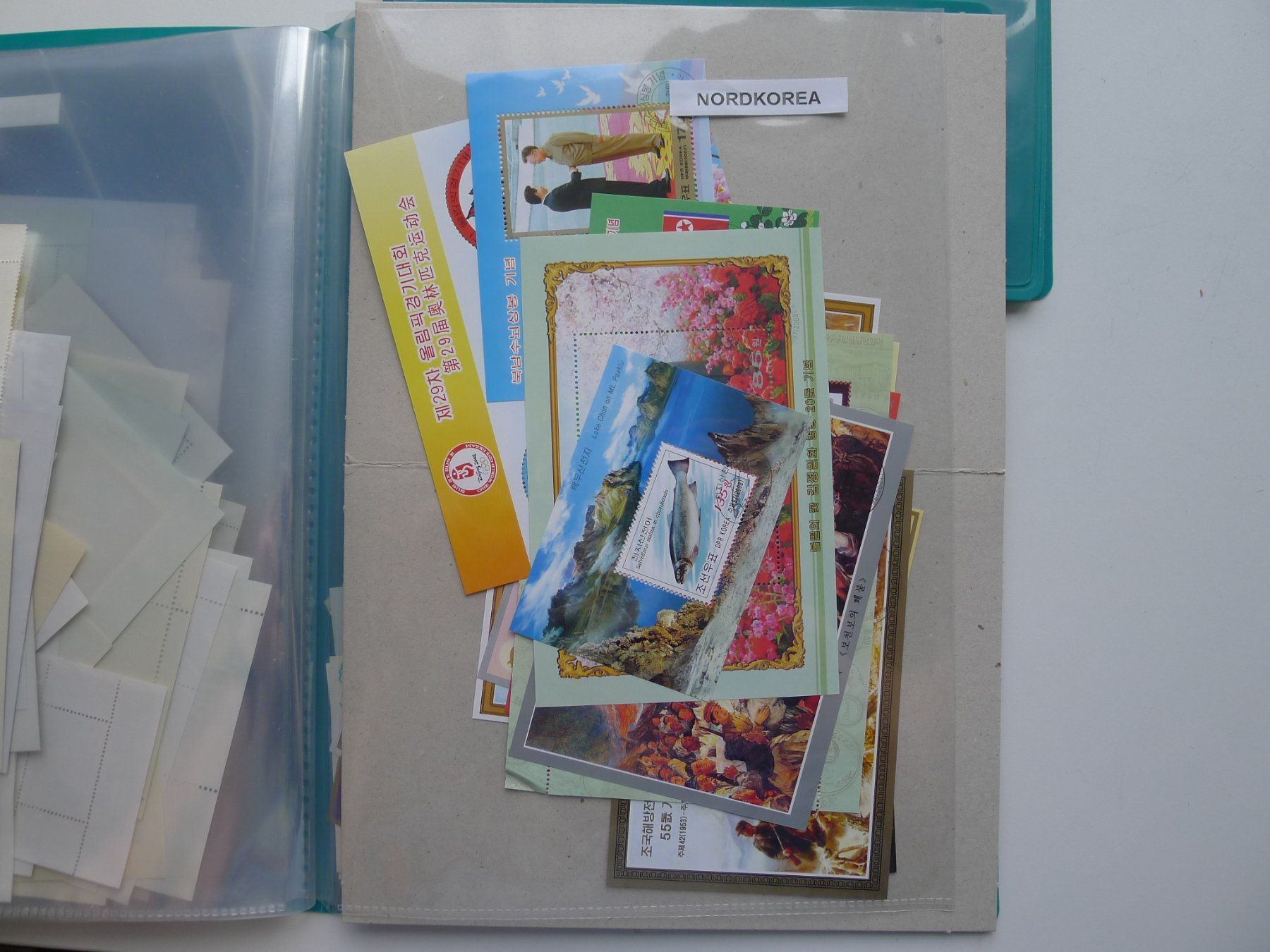 Alle Briefmarken: Gross Ausland Block und Bogen Sammlung mit 47 Bildern – Gebraucht aus Dagmersellen von q1w2e3r4 8