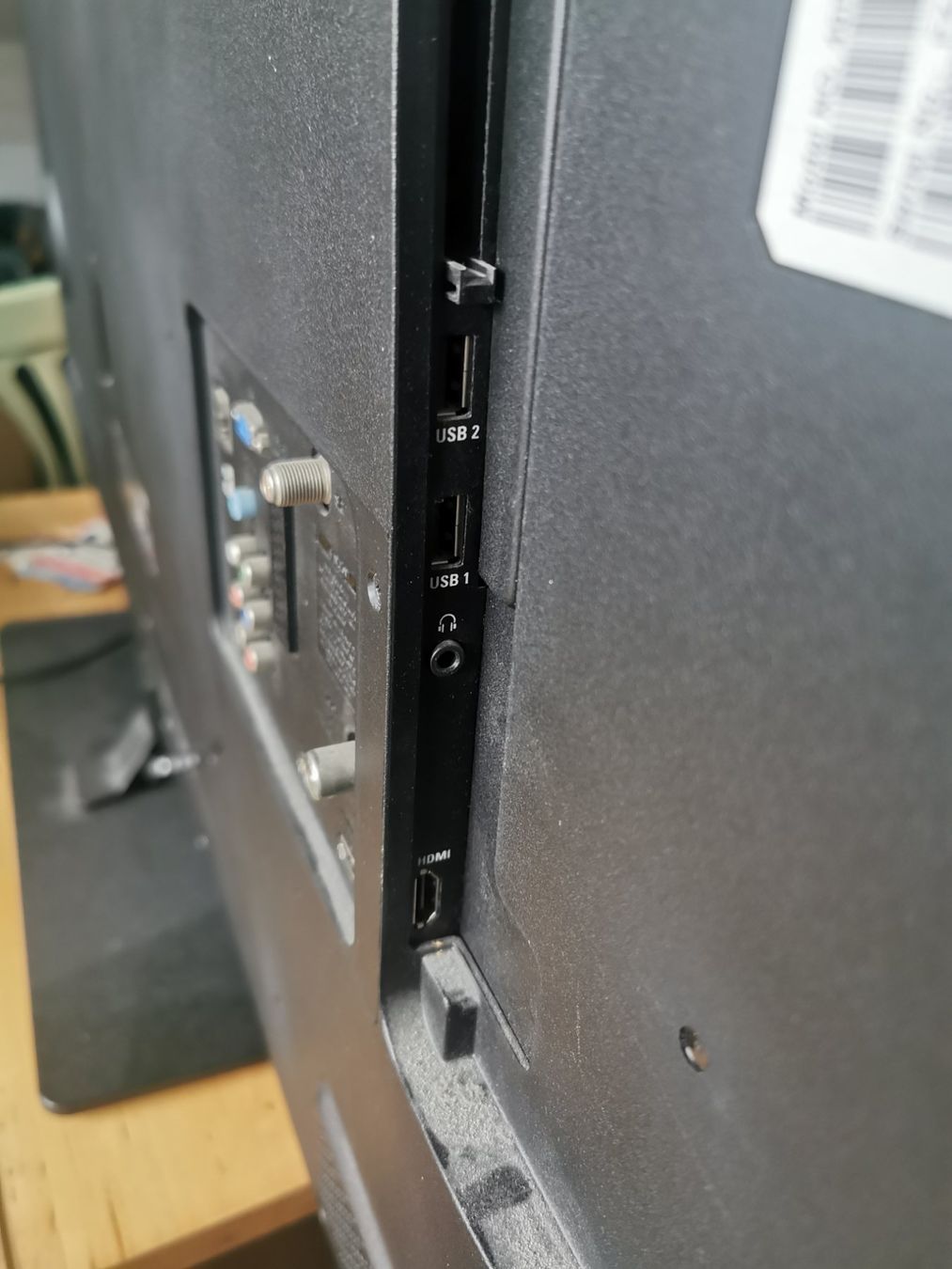 Philips Fernseher: Philips 46 Zoll Fernseher Full HD – Gebraucht aus Magden von seb_2tlv 2