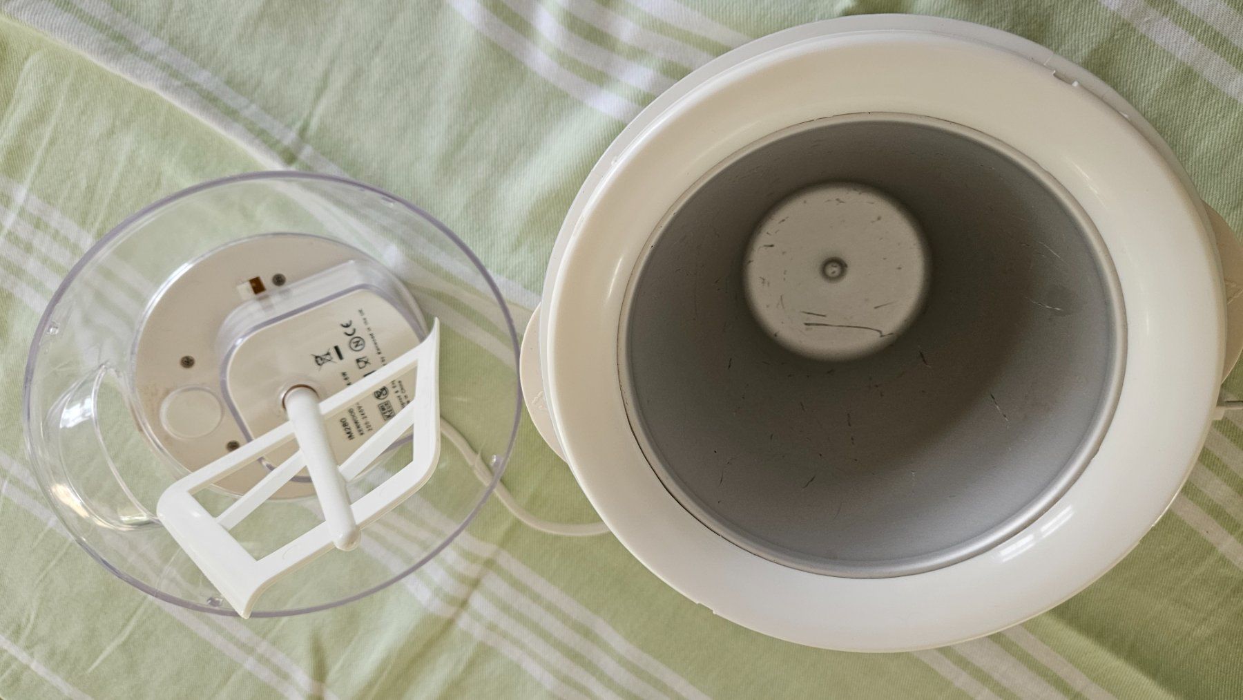Kenwood Elettrodomestici da cucina: Sorbetière Kenwood – Usato da Peyres-Possens venduto da vevette65 1