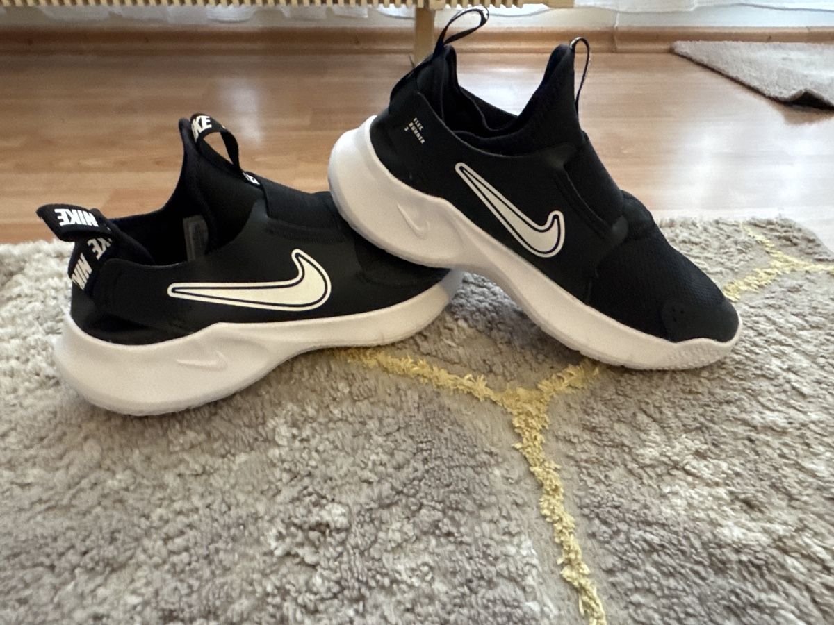 Nike Scarpe da uomo: Nike schue Gr. 36. neue – Nuovo e nell'imballaggio originale da Füllinsdorf venduto da silberstern110