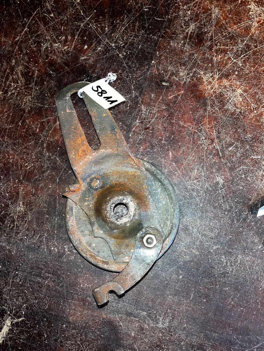 Sachs Parti ricambio per ciclomotori: Sachs Mofa Bremsankerplatte – Usato da Fahrni b. Thun venduto da berger_tuning34