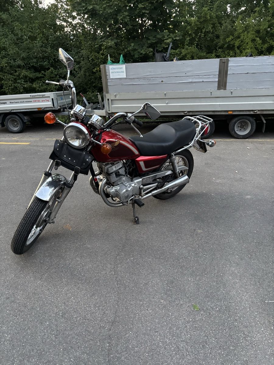 Honda Cruisers: Honda CM 125 C – D'occasion à Dällikon par Global_Antik 1