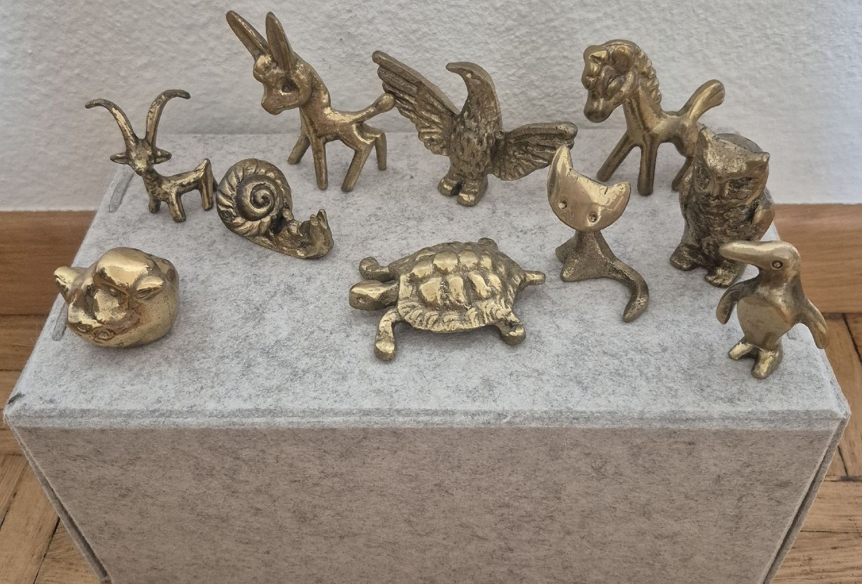 Alle Dekorationen: Messing Tierfiguren Setzkasten – Gebraucht aus Bern von san_kcw5