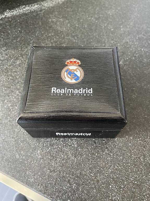 Orologi: Real Madrid Uhr – Usato da Dietikon venduto da lazio9096 3