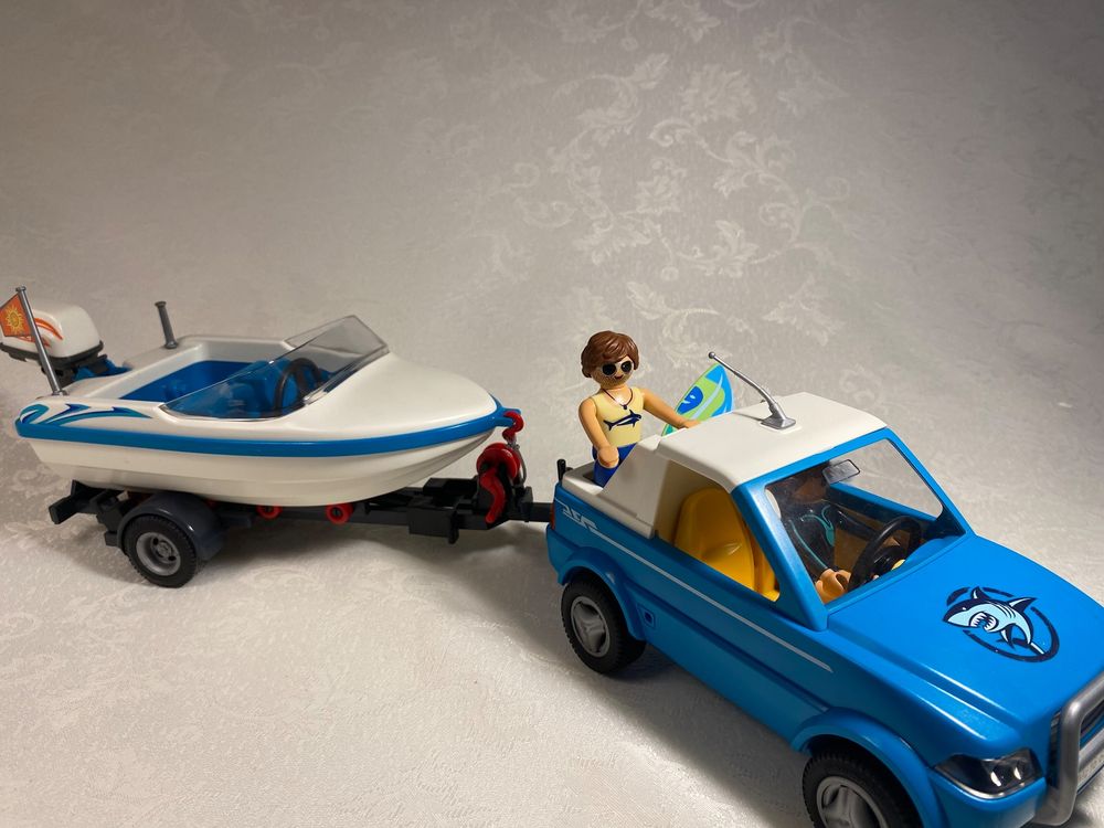 PLAYMOBIL Jeep Auto mit Anhänger und speed Boot Kaufen auf Ricardo