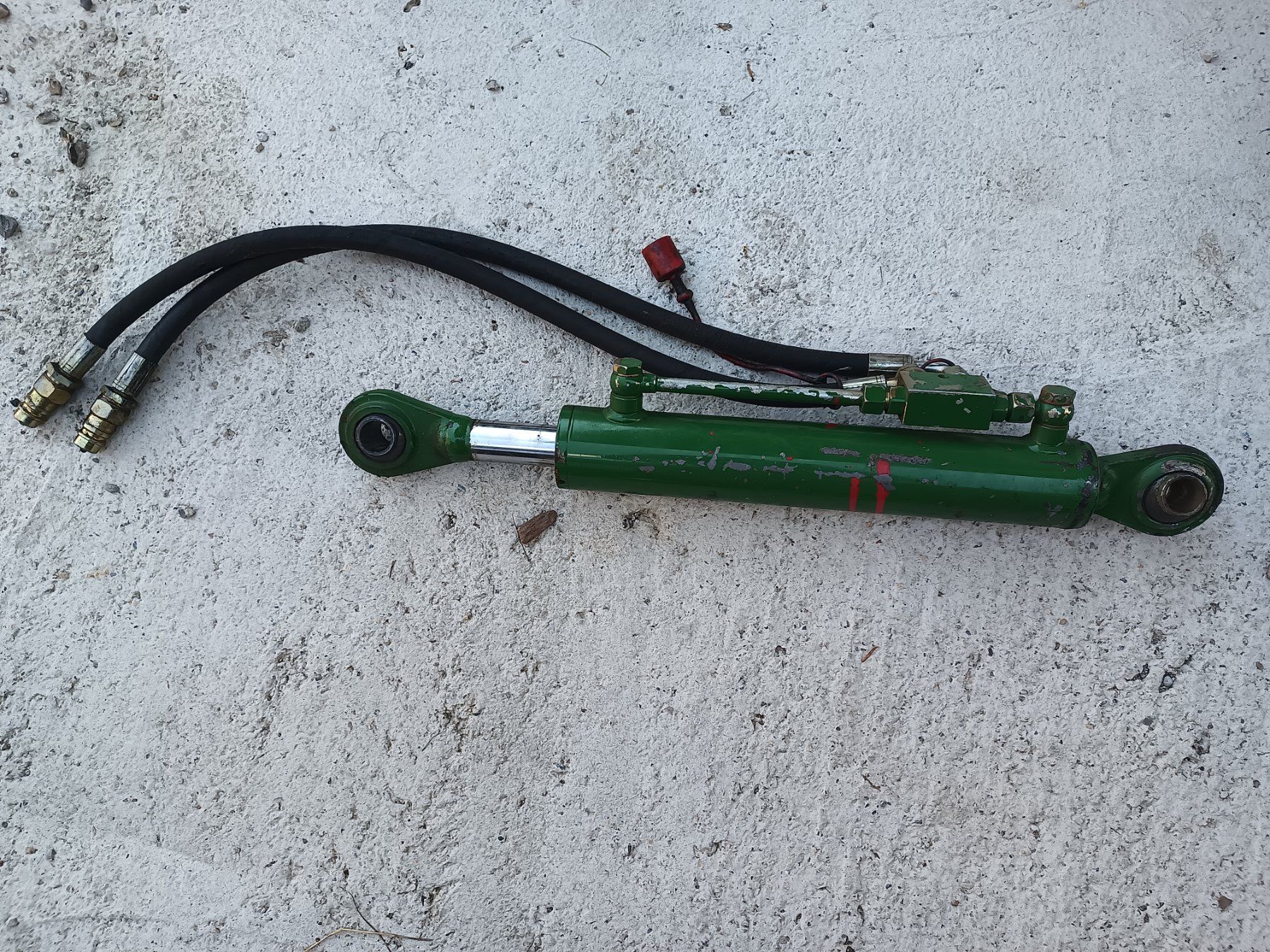John Deere Tracteurs: Oberlenker hydraulisch Grün – D'occasion à Erlen par Gaewi 1