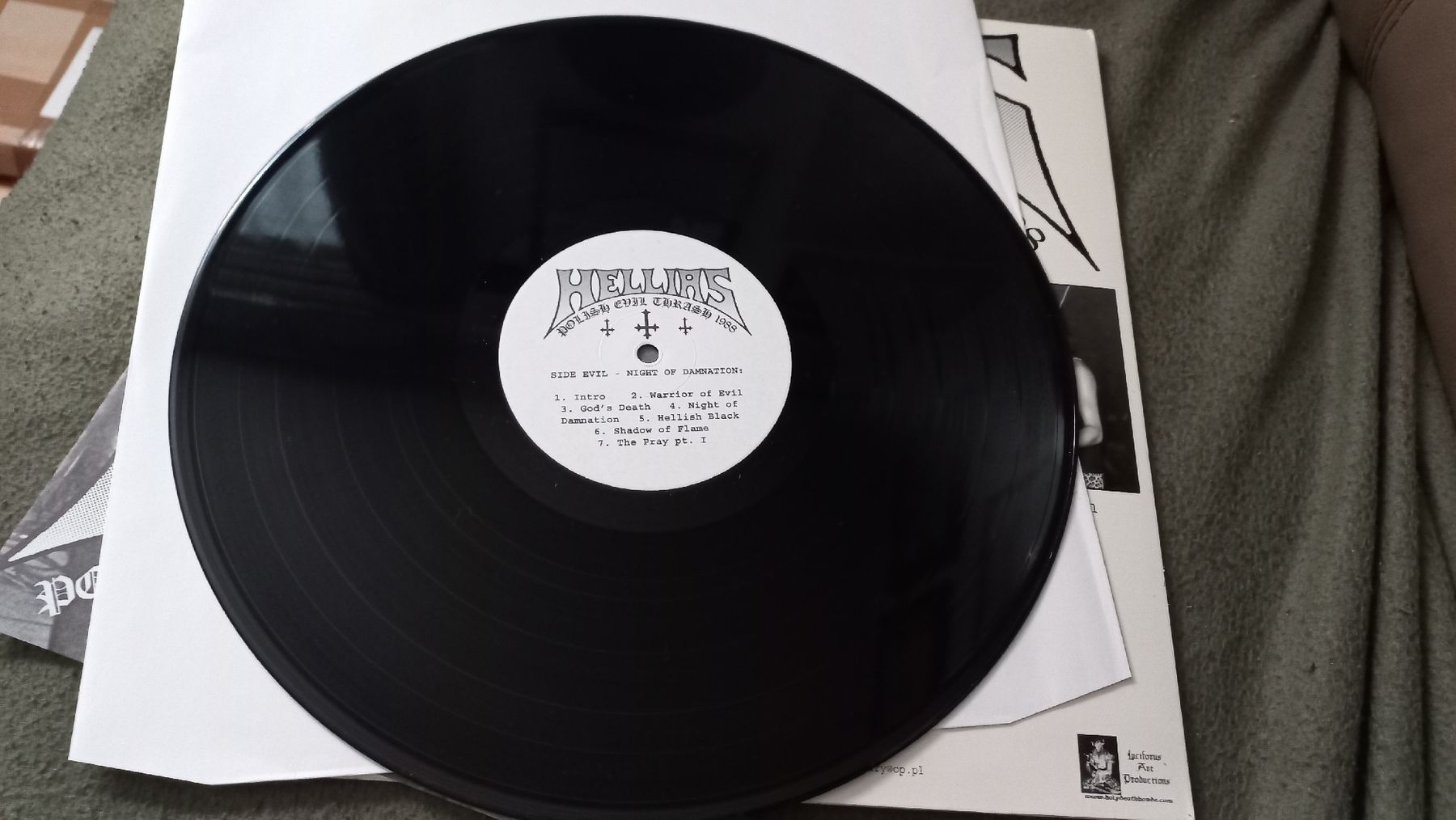 Dischi in vinile: HELLIAS-Night...Lp Vinyl Thrash Metal – Usato da Olten venduto da Donatello1984 3