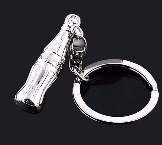Coca-Cola Schlüsselanhänger & - bänder: Coca Cola Schlüsselanhänger Metall Zero Light Flasche Bottle – Neu und originalverpackt aus Dättlikon von easythings 4