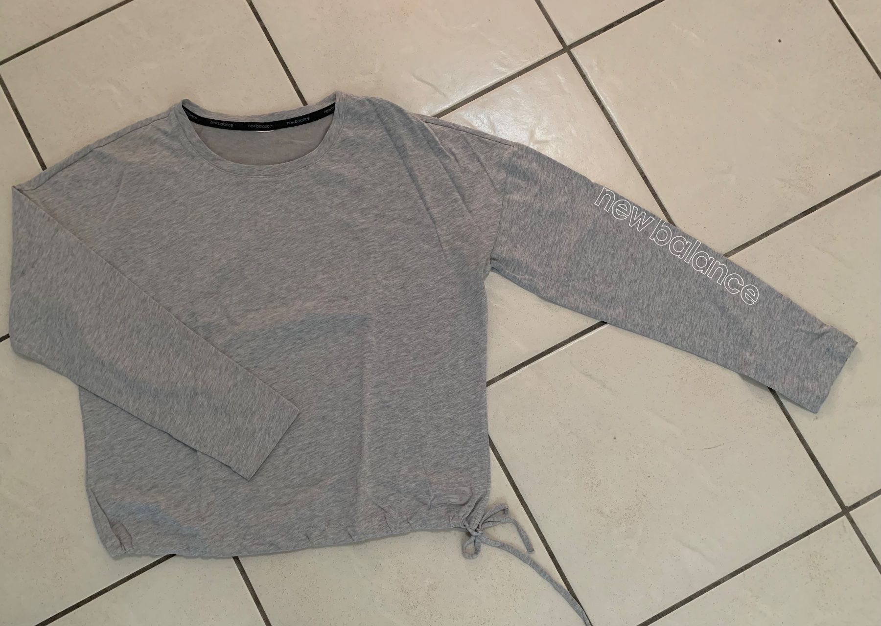 T-shirt: NEW BALANCE Performance LONGSLEEVE - Langarmshirt Gr. S – Usato da Sursee venduto da escape62