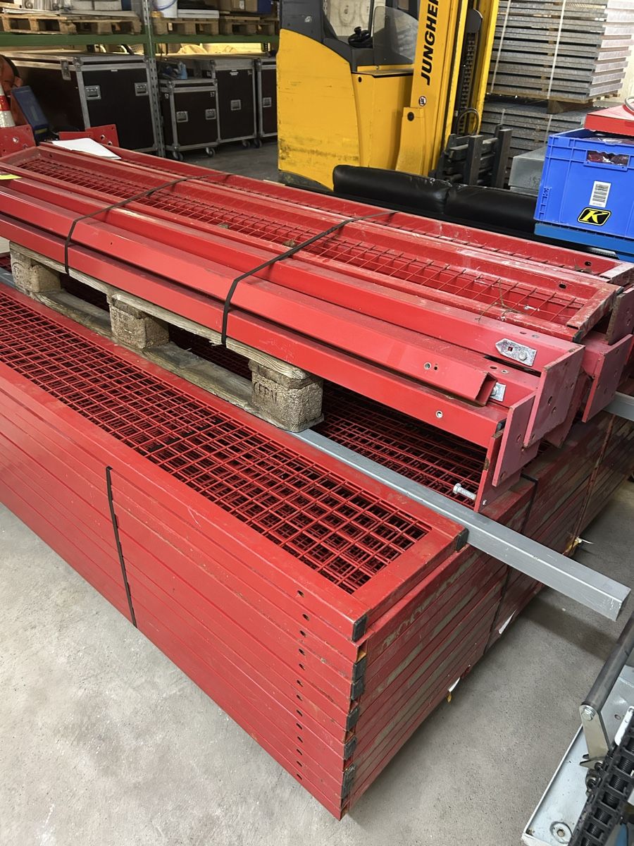 Pallets: Paltower 50 – Usato da Küssnacht am Rigi venduto da dis_d2m7 3