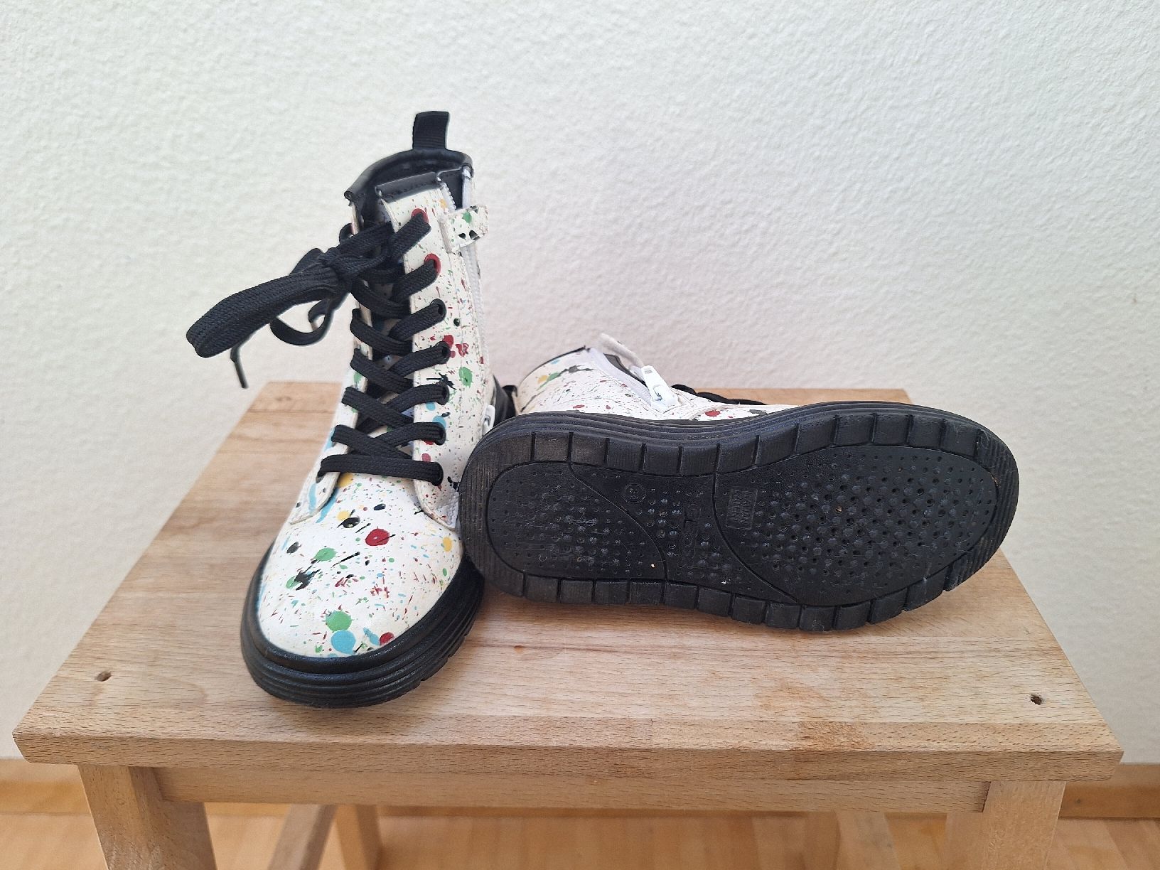 Geox Chaussures filles: Geox Stiefel Grösse 28 – D'occasion à Sissach par Nothing123 1
