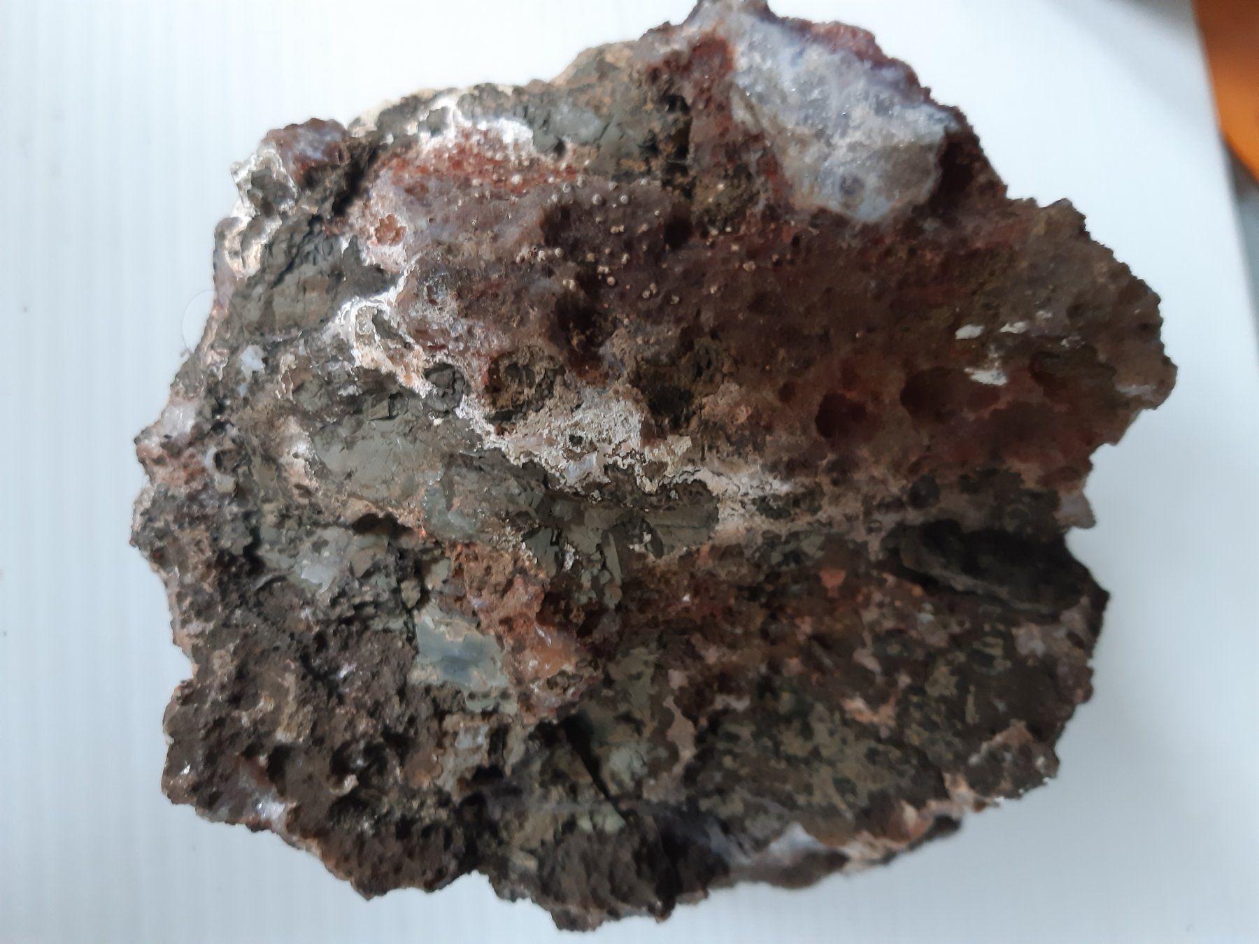 Minerali & Pietre curative: GROSSE GEODE – Usato da Genève venduto da dieudedieu 4