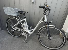 E-bike da donna Flyer 36v taglia M