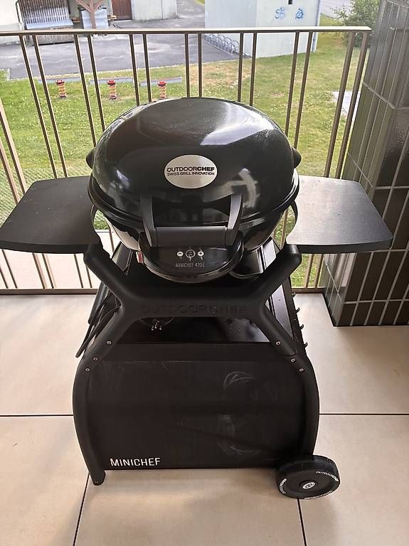 Griglie: Outdoorchef Elektrogrill Minichef 420 E Plus Black – Usato da Dussnang venduto da Simon_1972