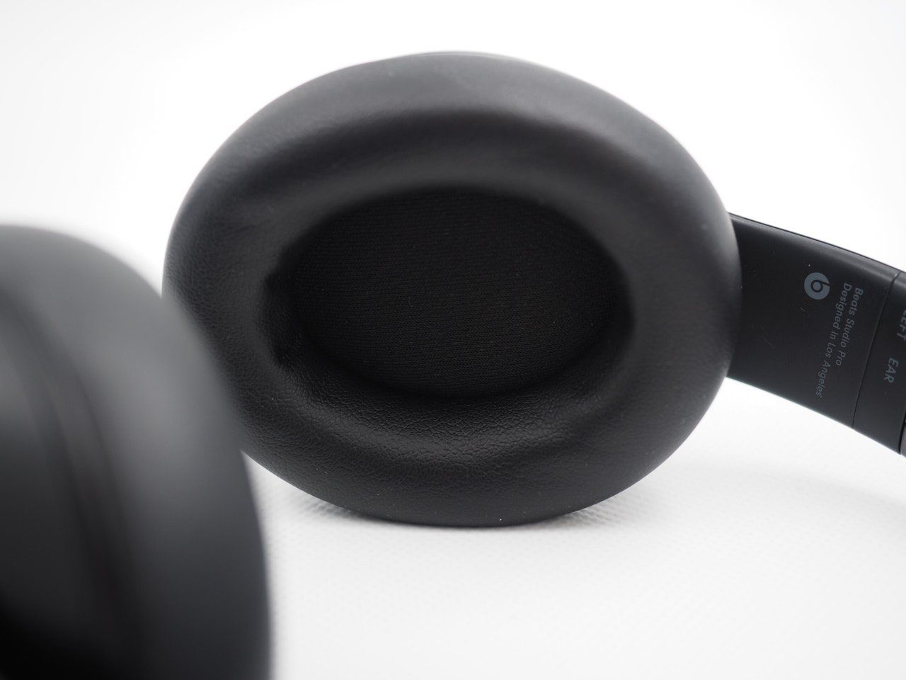 Beats Cuffie: BEATS Studio Pro Bluetooth Kopfhörer (26090223) – Usato da Zürich venduto da fundsachenverkauf 4