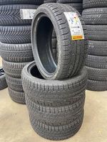 Winterreifen 235/40/19 96V SottoZero Serie ll Pirelli 